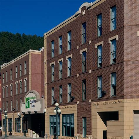 deadwood hotel deals  Show Prices