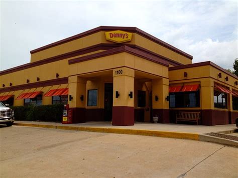 dennys columbia mo  Support your local restaurants with Grubhub! Order delivery online from Denny's in Joplin instantly with Grubhub!
