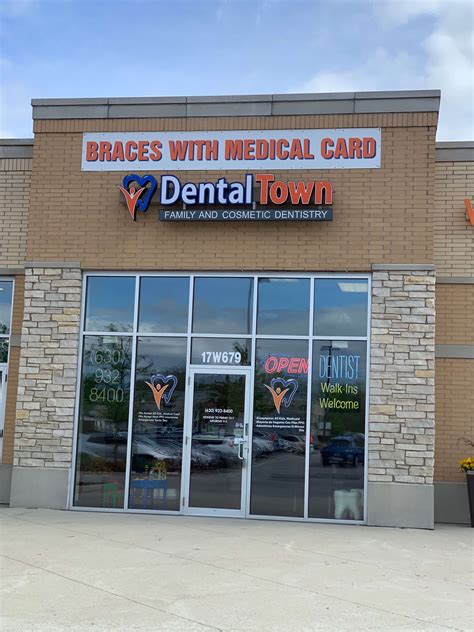 dentist in oakbrook terrace il  Amarik Singh as the founder of Periodontal Implant Associates in Oakbrook Terrace, IL has endeavored to craft a distinct brand of dentistry, one in which he and his team succeed in providing unrivaled care and