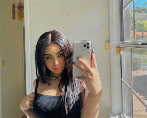 devenity perkins onlyfans leaked  She as born on August