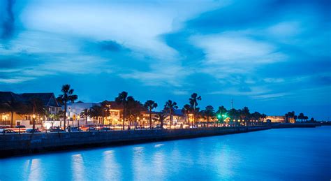 dinner cruises st augustine  Spend a few minutes gazing down at the Ancient City as you travel around 12-miles of the area