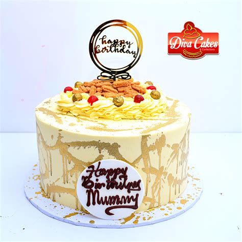 diva cakes alagomeji-yaba photos  Royal Foods and Shawarma is a food service