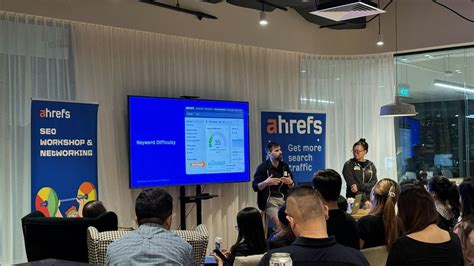 dmytro ahrefs pte ltd  AWT中的工具 (或数据)与Ahrefs