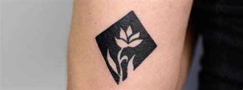 do negative space tattoos age well Nov 11, 2022 - Explore Jonny rane's board "Negative space tattoos" on Pinterest