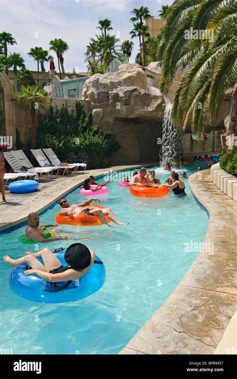 does mandalay bay have a lazy river If you have any questions or need assistance, the concierge at Mandalay Bay Beach is ready to help