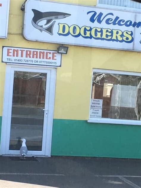 doggers plaice menu  Doggers Plaice: Lovely fish and chips - See 144 traveler reviews, 15 candid photos, and great deals for Caister-on-Sea, UK, at Tripadvisor