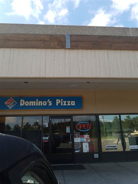 dominos evergreen co 