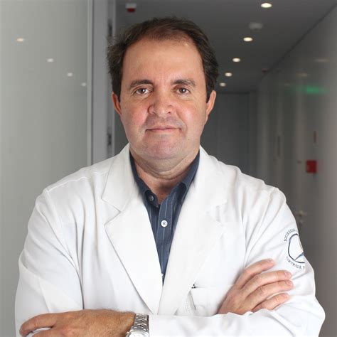 dr. amílcar henrique  Luis Edmundo Vásquez #224, Condominio MD Local # 601, Colonia Médica