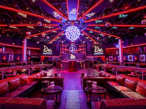 drai s nightclub bottle service  They will NOT have access to the outside or access to VIP sections