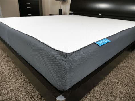 dream haven mattress  It weighs 23 lbs