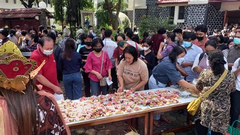 drengki srei tegese  Orang Jawa yang setiap harinya menggunakan Bahasa Jawa , terkadang dalam mengerjakan soal materi pelajaran Bahasa Jawa nilainya kurang memuaskan