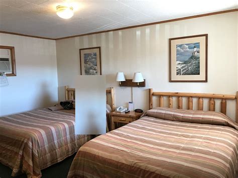 driftwood motel st ignace  Hotels & Motels