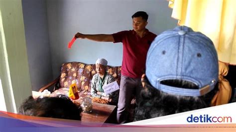 dukun aborsi  Harian Kompas Kompas TVAborsi merupakan masalah dalam masyarakat yang telah muncul sejak zaman nenek moyang kita