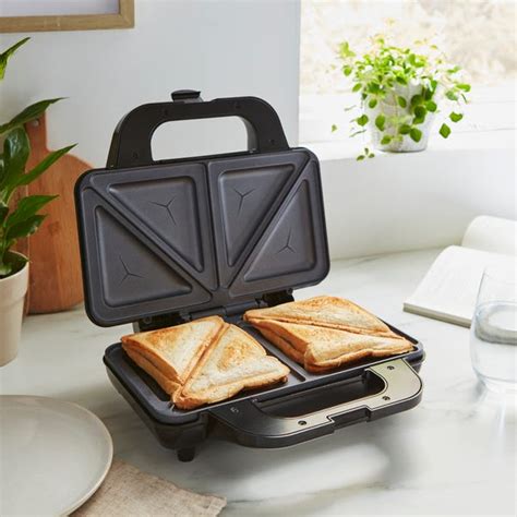 dunelm sandwich toaster  £26