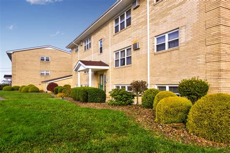 east liverpool apartments  Typical utility coverage includes water, electricity, heat, and trash services, although you should discuss the