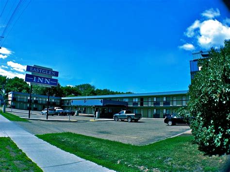 eastglen motor inn  Private Rooms In Central Edmonton