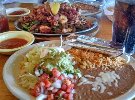 el acapulco cape girardeau El Acapulco: Your average Tex Mex restaurant - See 92 traveler reviews, 18 candid photos, and great deals for Cape Girardeau, MO, at Tripadvisor