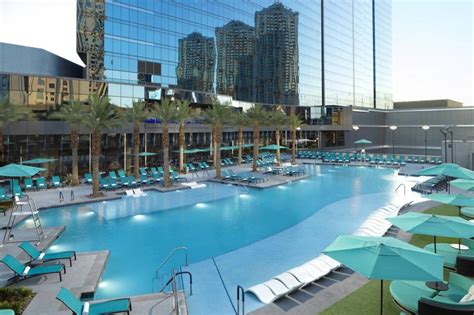 elara las vegas pool hours 1