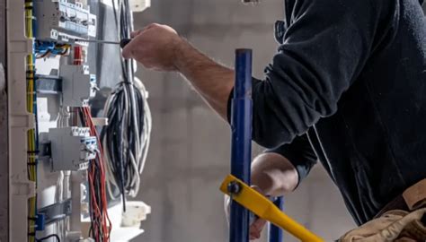 electrician plecari urgente Anunturi gratuite 100% , un website 100% romanesc , pe Mica Publicate postati anunturi online imobiliare, masini second hand, terenuri, haine