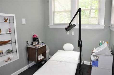 electrolysis bloomfield nj  Apartment; Specials