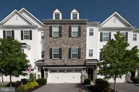 emerald pointe poa Pointe POA) is responsible for maintaining all of the roofs in the Emerald Pointe community