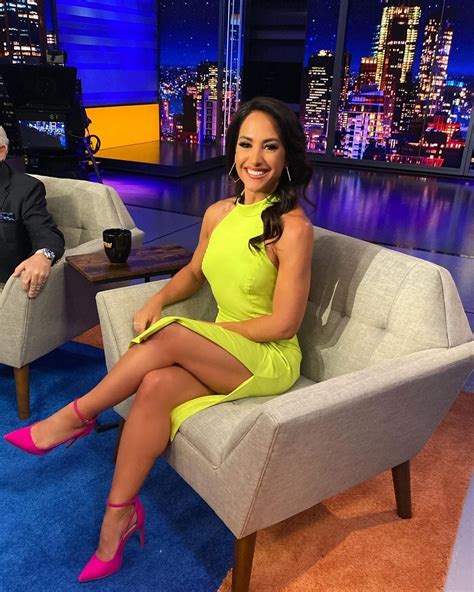 emily compagno legs  Tv Stars