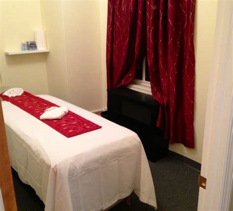 erotic massage midtown east  The 15 Best Places for a Massage in Midtown East, New York Created by Foursquare Lists • Published On: April 12, 2018 2016 / 0974 results found for Upper east side in Massage Manhattan