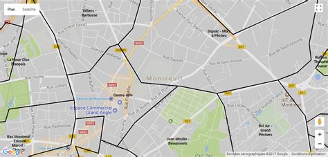 escort montreuil  A match begins with 45 seconds of setup time during which the defending team may freely roam the map and prepare while the attacking team