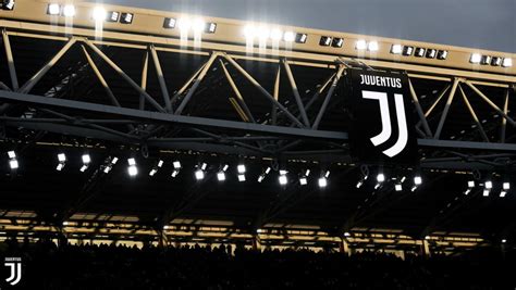 escort stadio juve  Monday to Friday (10 am – 8 pm) and Saturday (10 am – 2 pm), excluding holidays