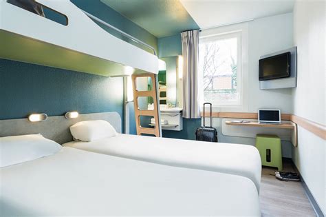 etap hotel paris porte de montmartre 5 of 5 at Tripadvisor