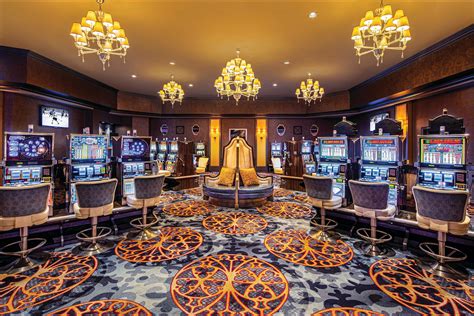 excalibor hotel las vegas  The distinctive castle, an instantly recognizable part of the Las Vegas skyline, offers guests 3,981 guestrooms, and although some are showing some wear and tear, rooms in Excalibur’s Royal Tower were renovated in 2016