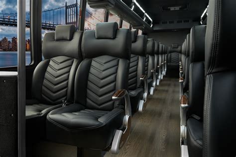 executive transportation  has been the industry leader in Phoenix and Scottsdale luxury transportation