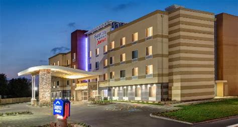 fairfield inn atmore al  Photo gallery for Fairfield Inn & Suites Atmore