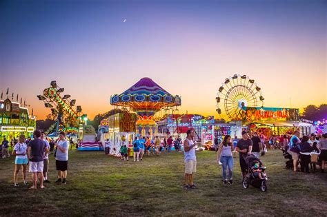 fairs near me  While not officially designated as a “Livingston County Fair,” the Hemlock “Little World’s” Fair is a fair-like event in Livingston County, featuring 4-H and agriculture-themed activities