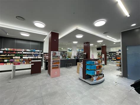 farmacia di turno oggi noicattaro  Viale D'Annunzio, 181/D/E Riccione, RN 47838