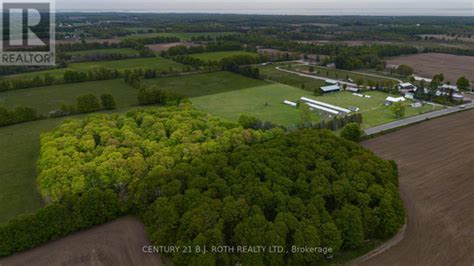 farms for sale oro medonte  There are 8,635 households in the city, while the median after-tax income per household is $98,000 and the average number of people living under the same roof is 2