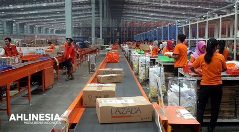 fasilitas logistik lex id sidoarjo id, lokasi tepatnya ada di ruas jalan tol Surabaya -