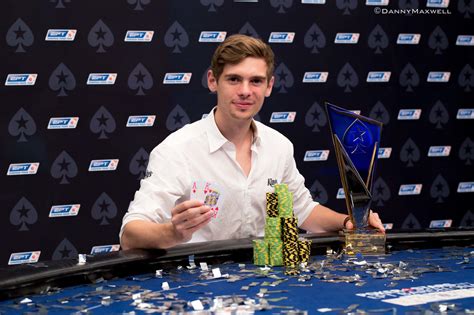 fedor holz vermögen  Fedor alludes to having played tens of thousands of opponents