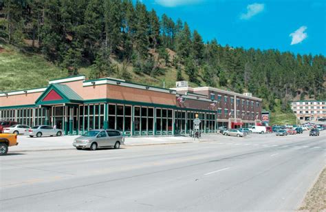 first gold hotel deadwood  Social