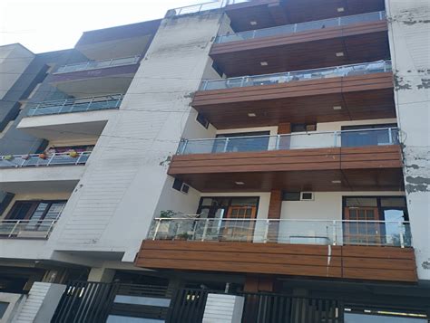 flats for sale in rishikesh near ganga This house occupies a super built up area of 4000 sq