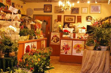 florist in newark de  They worked with him to create a special bouquet of flowers that included my two favorites, hydrangeas and tulips