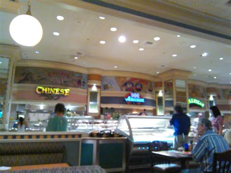 food court suncoast  Broadway