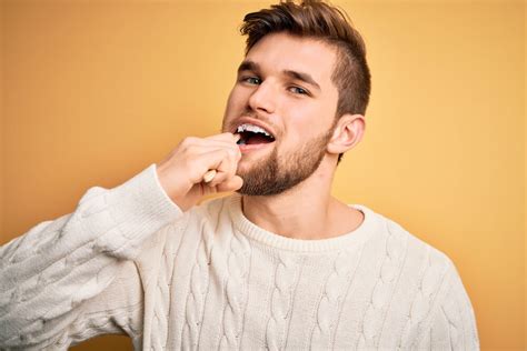 food stuck in molar groove Here are some of the most common oral health problems that make it easier for food to get stuck