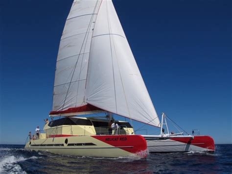 fountaine pajot 77 helicat red  Contact