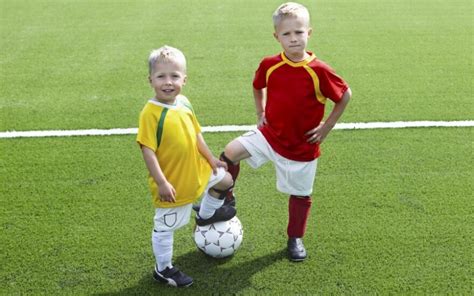 futbolo treniruotes vaikams kaune  RENGINIAI IR TVARKARAŠTIS PLANAI […]Prevencija yra įmanoma!“ – sako paramos fondo „Padėk gatvės vaikams“ vadovas Gediminas Tvarijonas