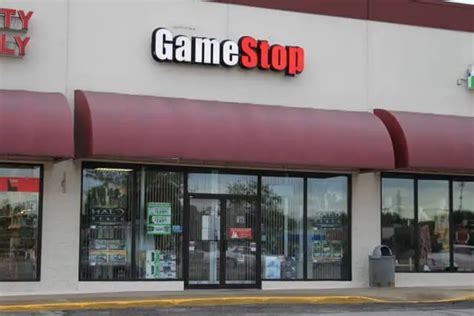 gamestop metairie Working under direct guidance and supervision, the Seasonal Sales Representative supports the store team on a short-term basis by consistently delivering outstanding guest service experiences in a sales culture that utilizes elements of GameStop's buy, sell, trade, and reservation business model, known as the Circle of Life