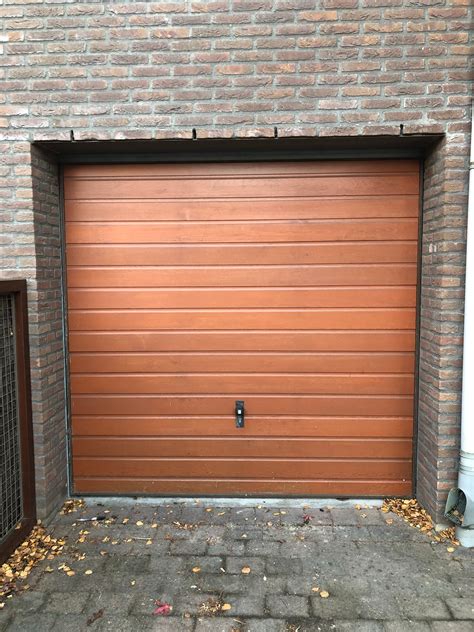 garage deur reparatie nederland  Dankzij ons uitgebreide netwerk storingsmonteurs zijn we snel op locatie