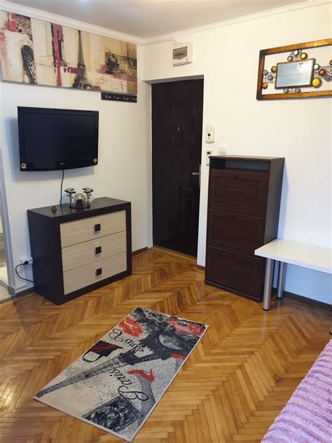 garsoniere de inchiriat iasi 150 euro  Targoviste