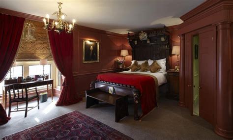 gay hotels in london  Book Direct with Hotels for Best RatesGay Hotels in London London is home to a variety of gay-friendly hotels, boutiques, and other affordable accommodations that provide great service and comfort