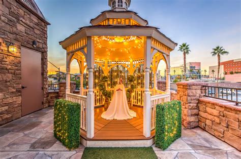 gazebo weddings in las vegas  The package will also include use of the La Capella Chapel, rental of a medium silk bouquet, wedding video, vow